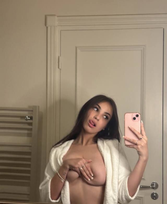 New girl in city and I accept cash payment too ❤️ - Image 2